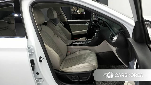 Genesis G70 2019 Белый из Кореи, фото 2