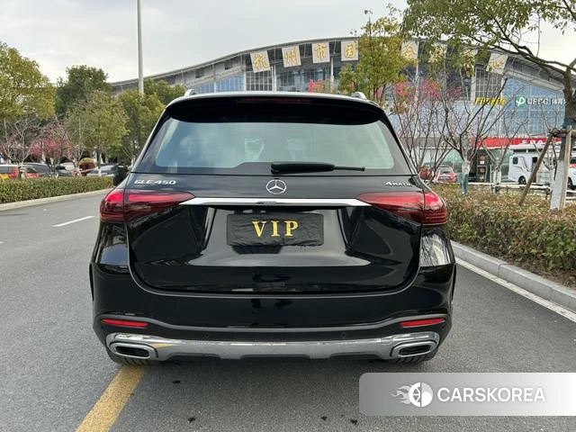 Mercedes-Benz GLE (import) 2024 Черный из Китая, фото 2