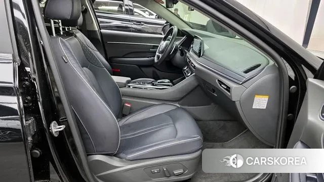 Hyundai Sonata Hybrid (DN8) 2023 Черный из Кореи, фото 2