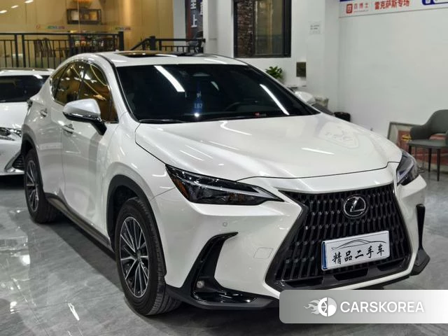 Lexus NX 2024 Белый из Китая, фото 2