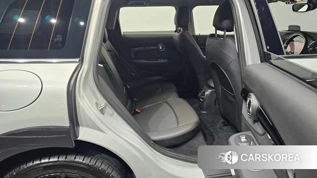 Mini Cooper Clubman 2021 Серебристо-серый из Кореи, фото 2