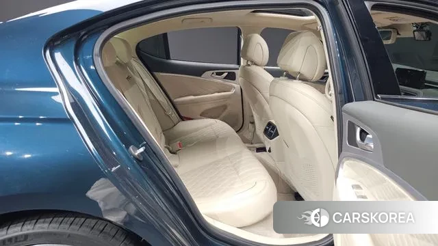 Genesis The New G70 2022 Синий из Кореи, фото 2