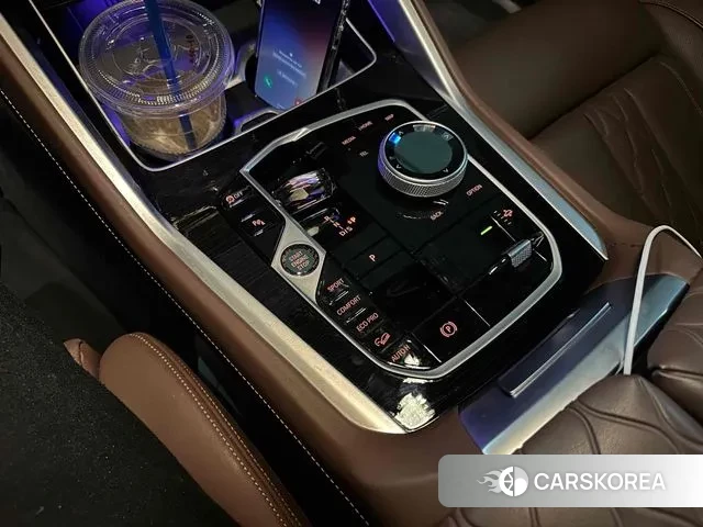 BMW X6 (G06) 2023 Белый из Кореи, фото 2