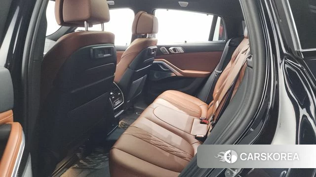 BMW X6 (G06) 2023 Черный из Кореи, фото 2