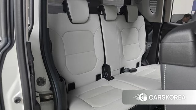 Kia The New Kia Ray 2023 Белый из Кореи, фото 2