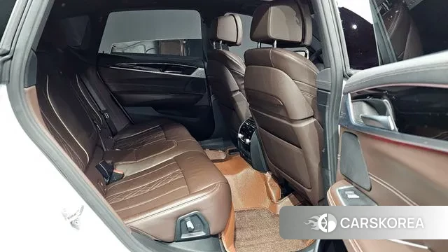 BMW 6 Series GT (G32) 2021 Белый из Кореи, фото 2