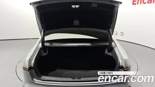 Hyundai Grandeur (GN7) id 2670095 из Кореи 2