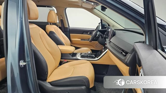 Kia Carnival 4th generation 2023 Цвет галактики из Кореи, фото 2