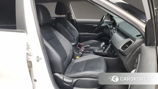 Kia Seltos 2021 Белый из Кореи, фото 2