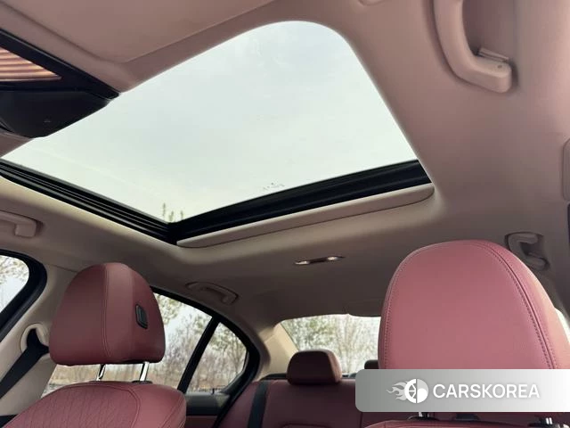 BMW 3 series 2021 Белый из Китая, фото 2