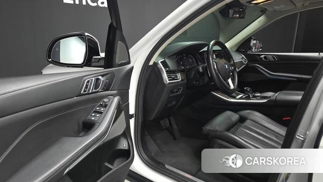 BMW X5 (G05) 2022 Белый из Кореи, фото 2