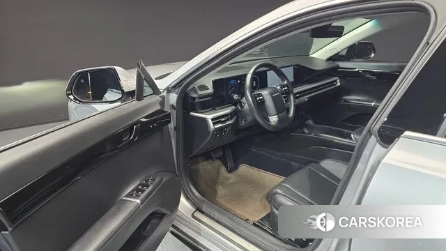 Hyundai Grandeur (GN7) 2023 Серебряный из Кореи, фото 2