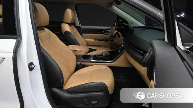 Kia Carnival 4th generation 2021 Белый из Кореи, фото 2