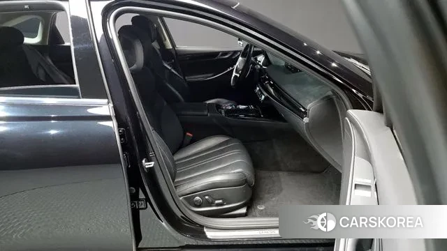 Genesis G80 (RG3) 2021 Черный из Кореи, фото 2