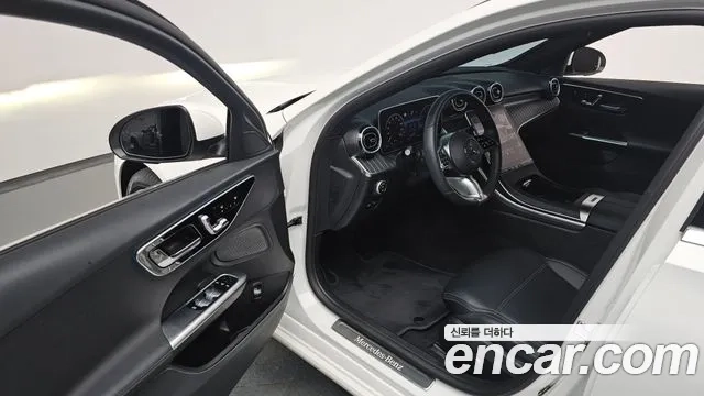 Mercedes-Benz C-Class W206 2024 Белый из Кореи, фото 2