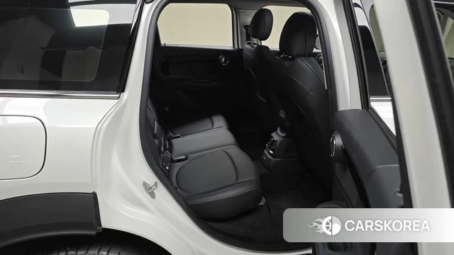 Mini Cooper Countryman 2023 Белый из Кореи, фото 2