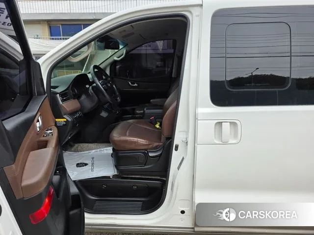 Hyundai The New Grand Starex 2020 Белый из Кореи, фото 2