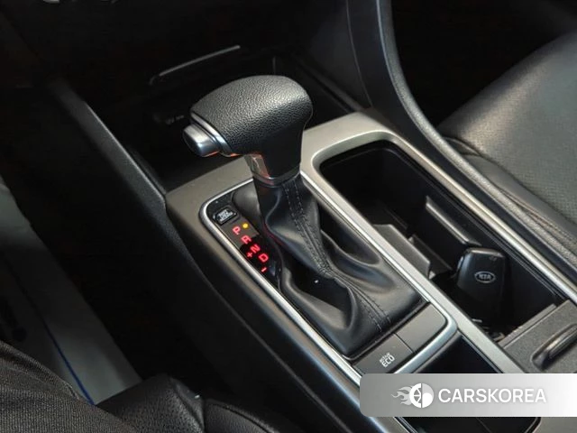 Kia The New K5 2nd generation 2019 Белый из Кореи, фото 2