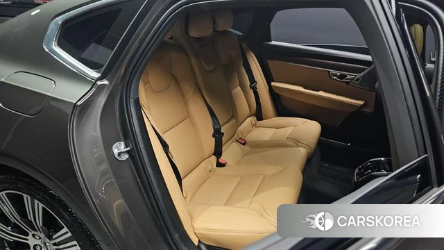 Volvo S90 2023 Коричневый из Кореи, фото 2
