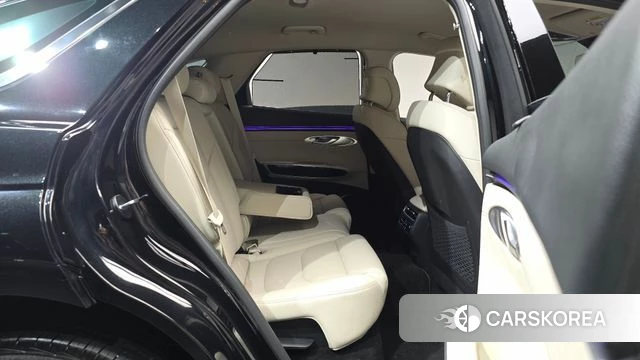Genesis GV70 2024 Черный из Кореи, фото 2