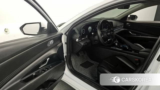 Hyundai Avante (CN7) 2021 Белый из Кореи, фото 2