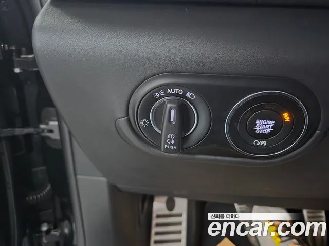 Maserati Levante id 2683003 из Кореи 2