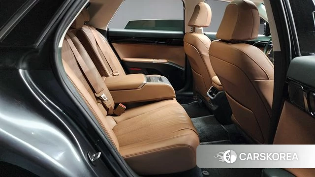 Hyundai Grandeur (GN7) 2023 Серый из Кореи, фото 2