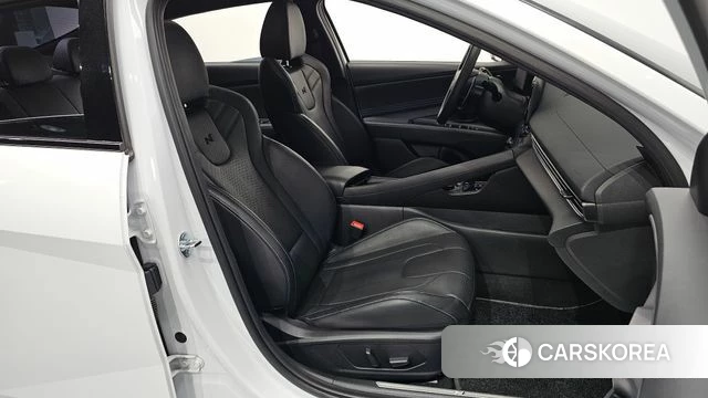 Hyundai The New Avante (CN7) 2025 Белый из Кореи, фото 2