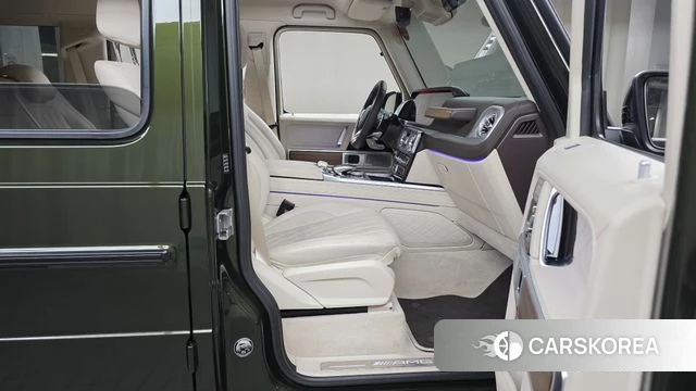 Mercedes-Benz G-Class W463b 2023 Светло-зеленый из Кореи, фото 2