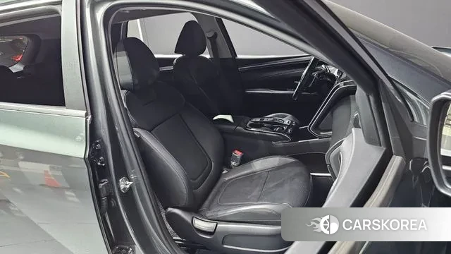 Hyundai Tucson (NX4) 2021 Серый из Кореи, фото 2