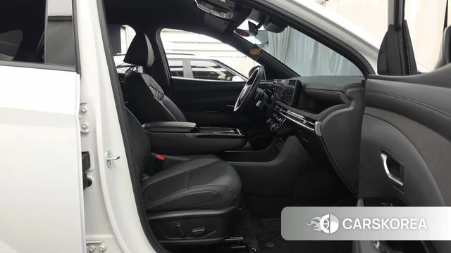 Hyundai The New Tucson (NX4) 2025 Белый из Кореи, фото 2