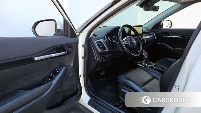 Kia Seltos 2020 Белый из Кореи, фото 2