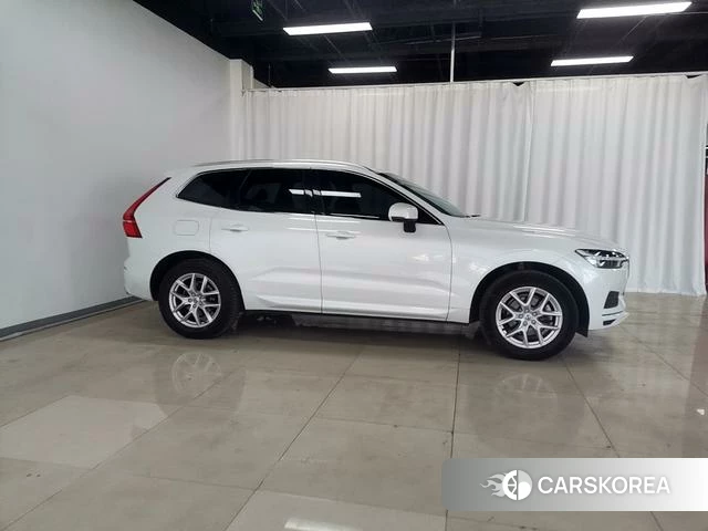 Volvo XC60 2018 Белый из Китая, фото 2