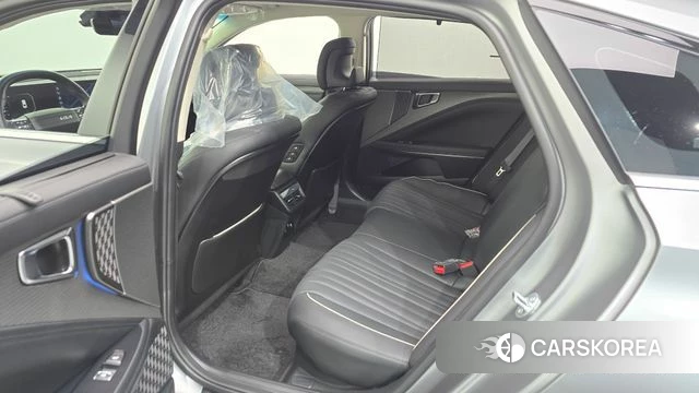 Kia The New K8 Hybrid 2025 Серый из Кореи, фото 2