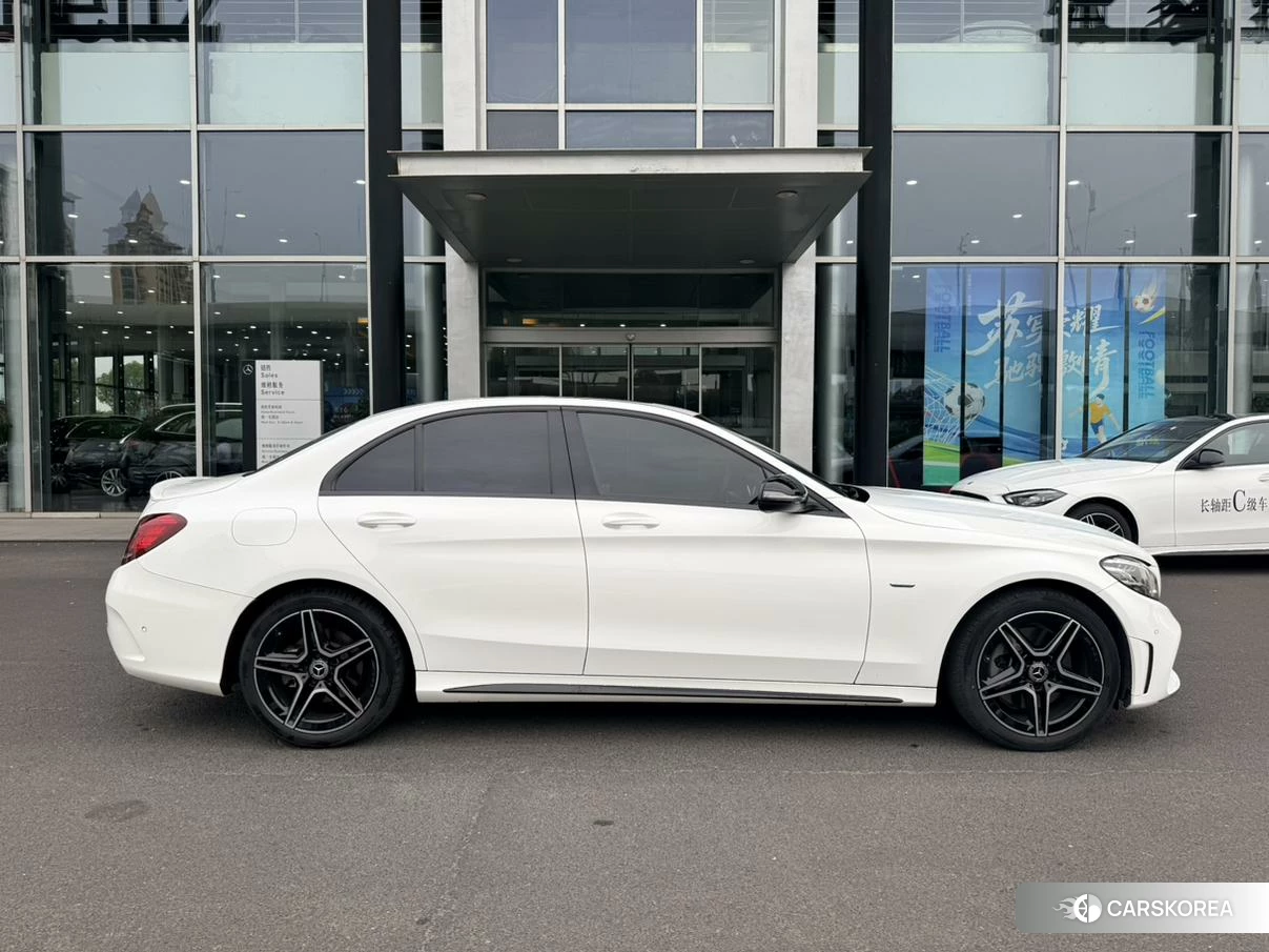 Mercedes-Benz C-class 2020 Белый из Китая, фото 2