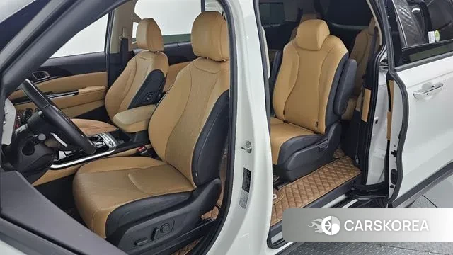 Kia Carnival 4th generation 2023 Белый из Кореи, фото 2
