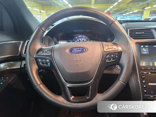 Ford Explorer 2018 Белый из Кореи, фото 2