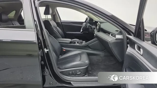 Kia K5 Hybrid 3rd Generation 2022 Черный из Кореи, фото 2