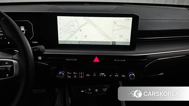 Kia The New K5 3rd generation 2025 Белый из Кореи, фото 2