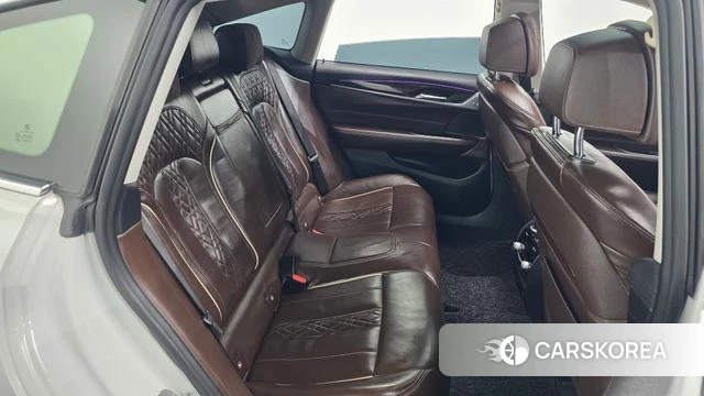 BMW 6 Series GT (G32) 2019 Белый из Кореи, фото 2