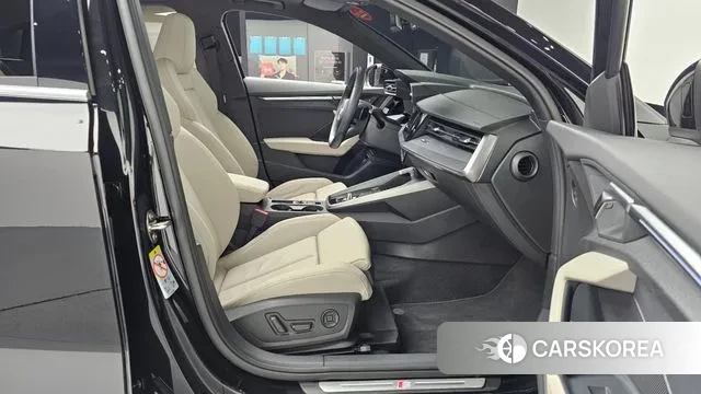 Audi A3 (8Y) 2023 Черный из Кореи, фото 2