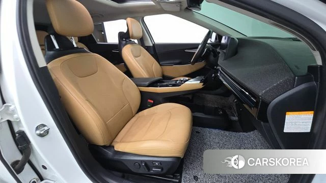 Kia EV6 2022 Белый из Кореи, фото 2