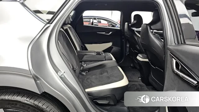 Kia EV6 2022 Серебряный из Кореи, фото 2