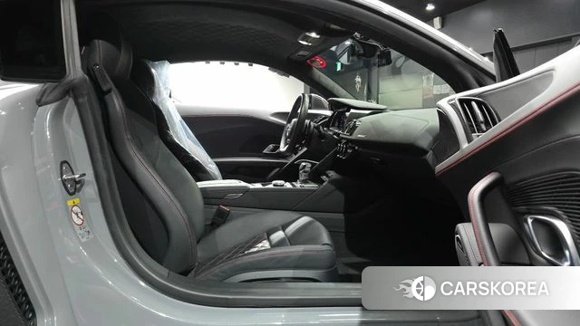 Audi R8 (4S) 2021 Серый из Кореи, фото 2