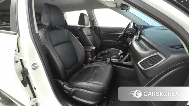 Kia Seltos 2021 Белый из Кореи, фото 2