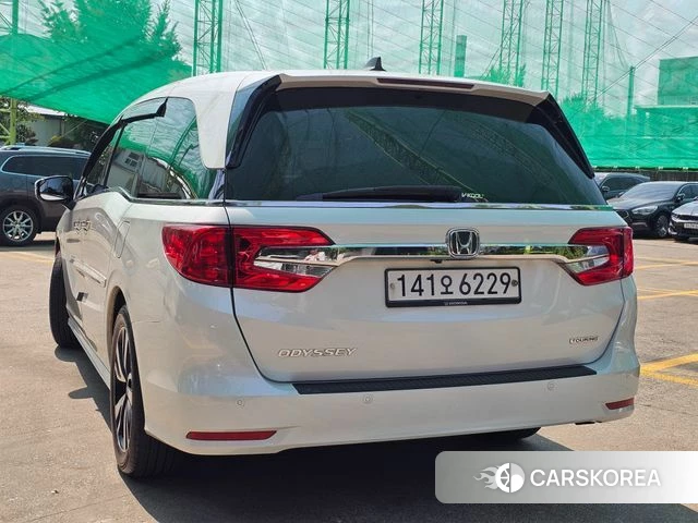 Honda Odyssey 2020 Белый из Кореи, фото 2