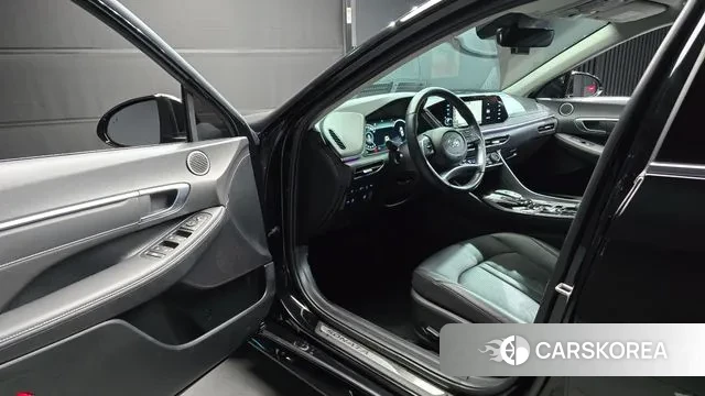 Hyundai Sonata (DN8) 2022 Черный из Кореи, фото 2