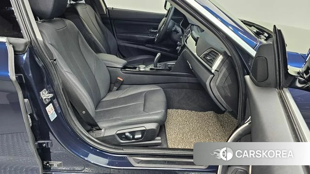 BMW 3 Series GT (F34) 2019 Синий из Кореи, фото 2