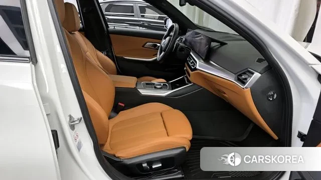 BMW 3 Series (G20) 2023 Белый из Кореи, фото 2