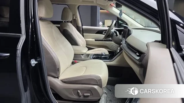 Kia Carnival 4th generation 2021 Черный из Кореи, фото 2